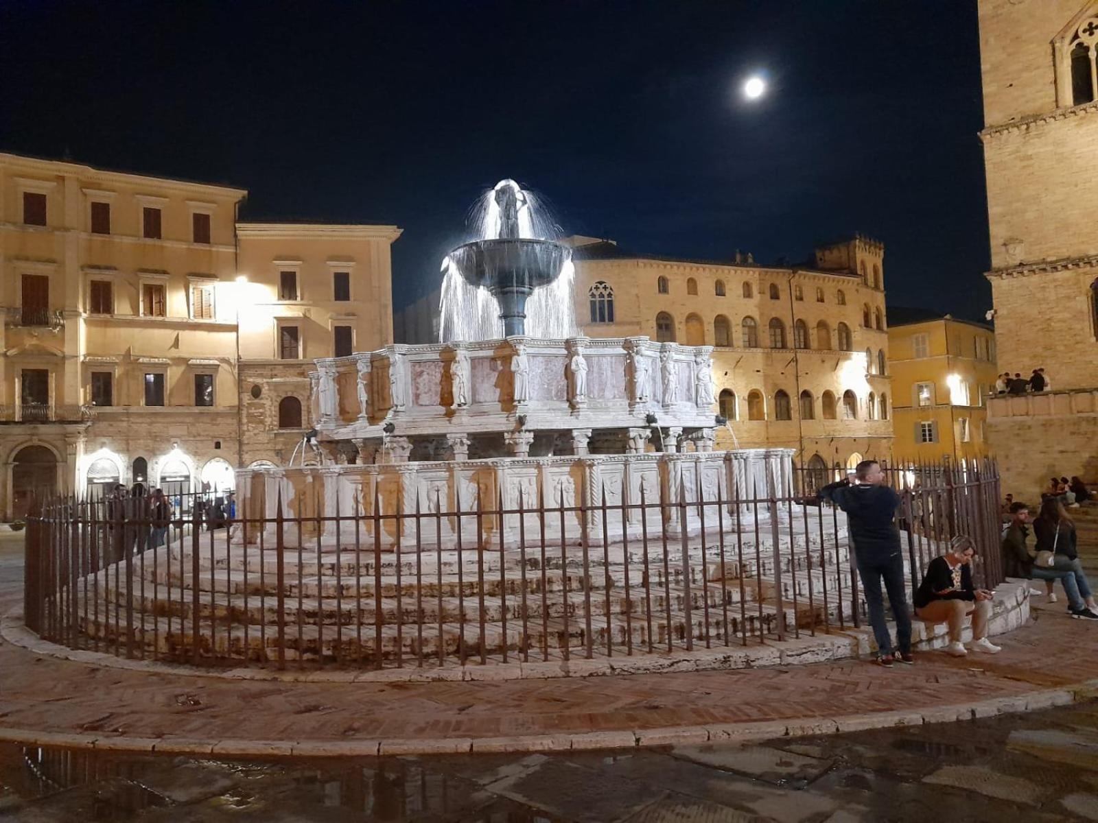 Appartamento Via Dei Ciechi เปรูจา ภายนอก รูปภาพ
